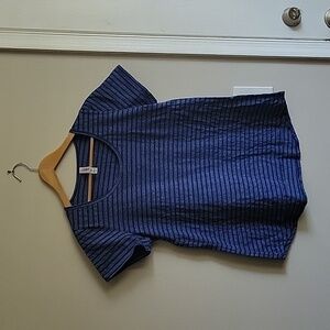 EUC Lularoe Purple Striped Classic Tee